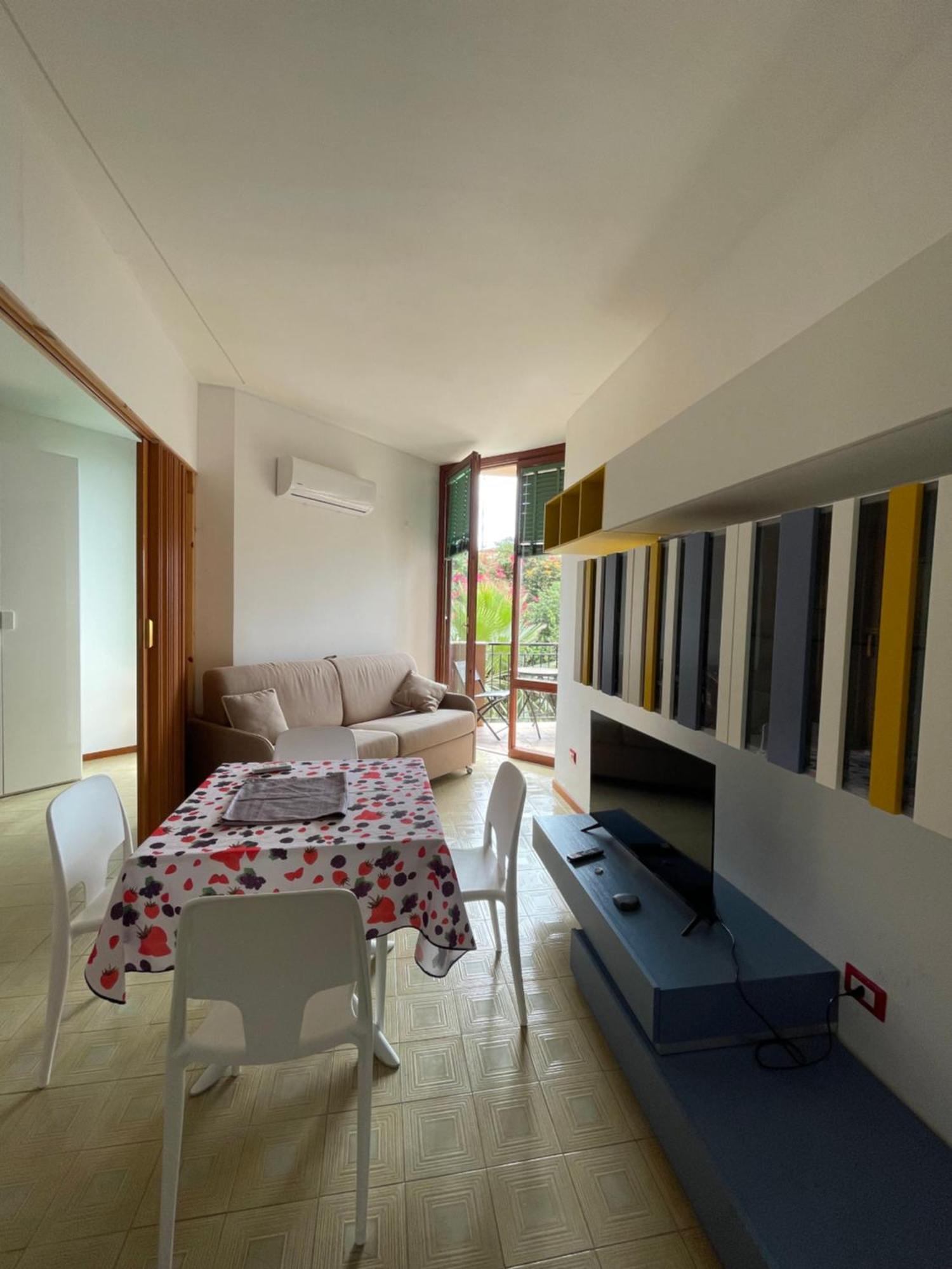 Gli Appartamenti Di Francuzzo Teulada Quarto foto